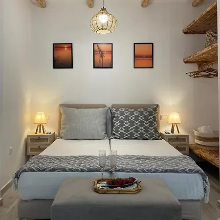 Apartment Cocoonut Studio, Town Of Naxos Island, By Naxosvibe *