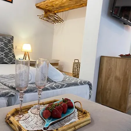 Apartment Cocoonut Studio, Town Of Naxos Island, By Naxosvibe Naxos City