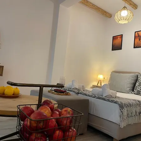 Cocoonut Studio, Town Of Naxos Island, By Naxosvibe Apartment *